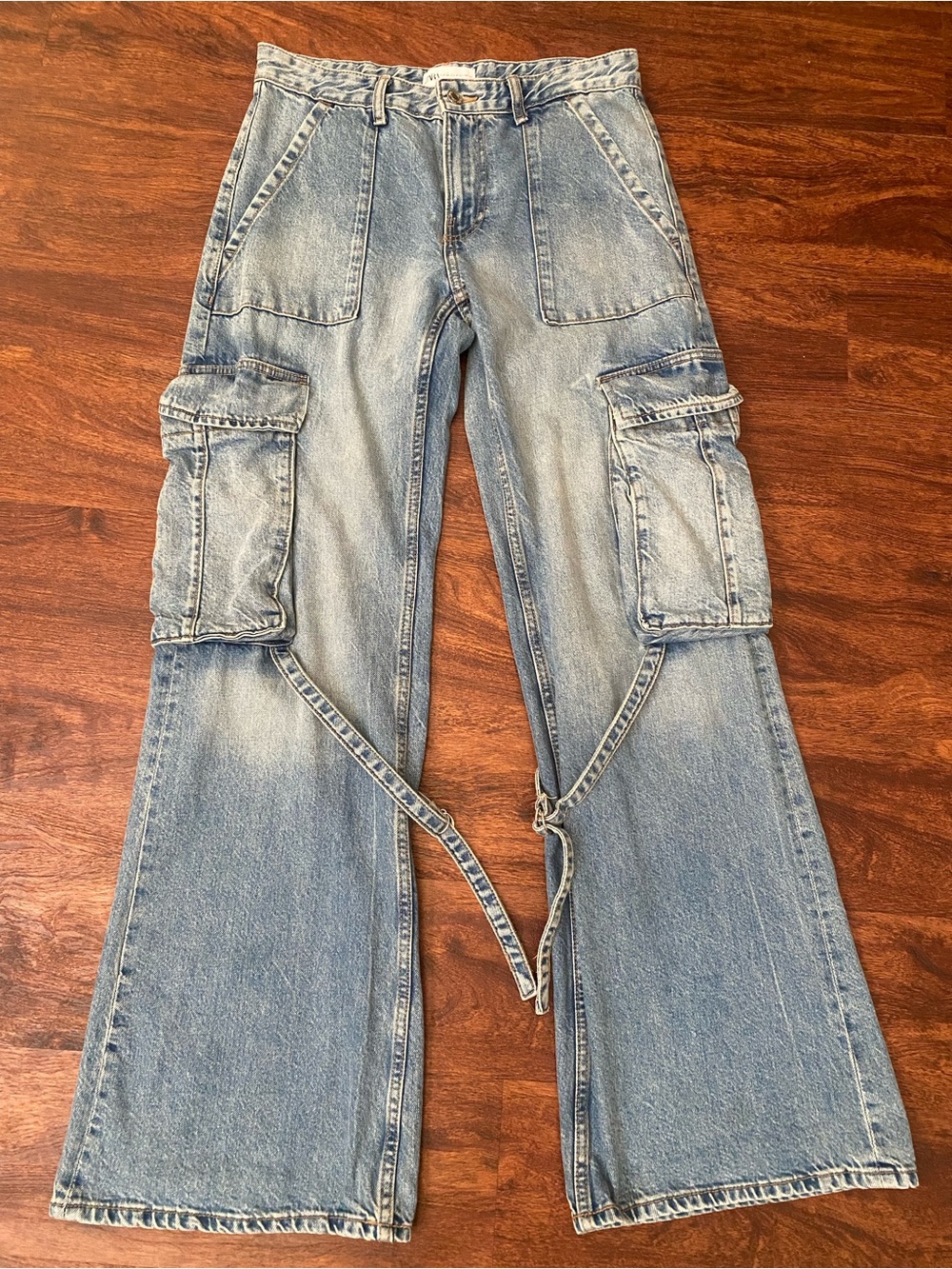 Zara TRF Belt Loop Jeans!!